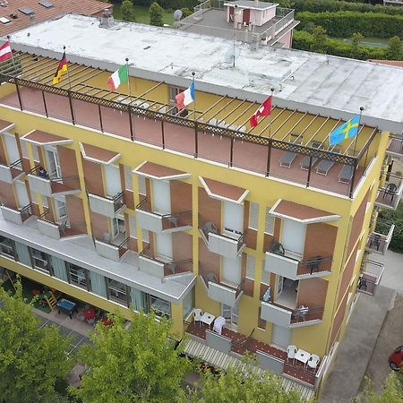 Hotel Betulla Rimini Exterior photo